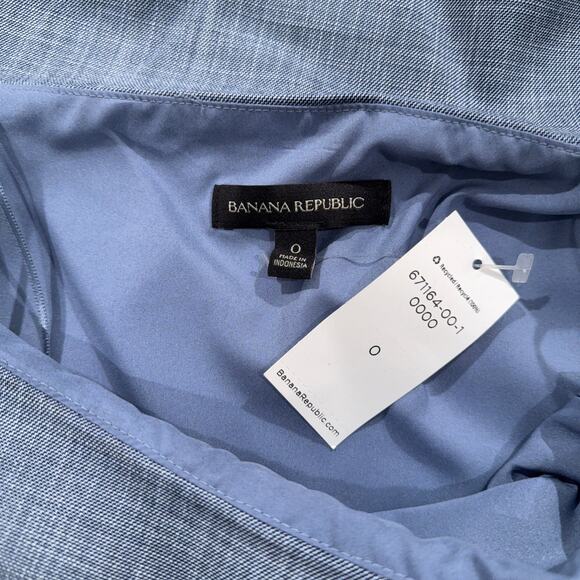 NWT BANANA REPUBLIC Chambray Off-Shoulder Above-Knee Dress (Blue | Size 0) - Picture 4 of 5